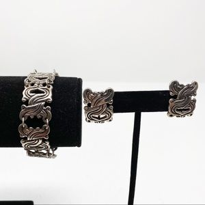 115 Vintage M. Ocampo Taxco sterling link bracelet